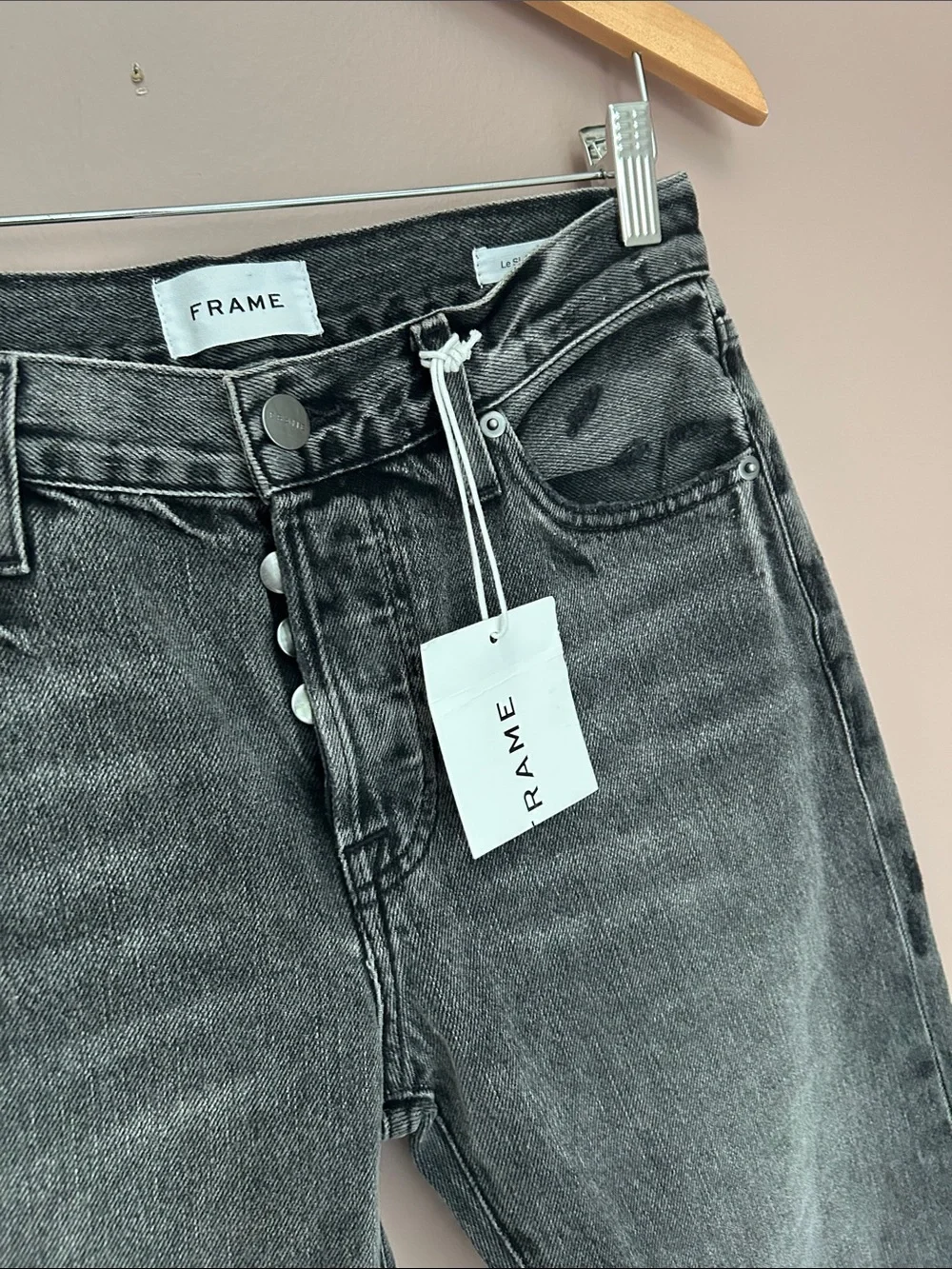 NWT FRAME Le Slouch Crop Distressed Jeans Grey Size 23 - Picture 9 of 16